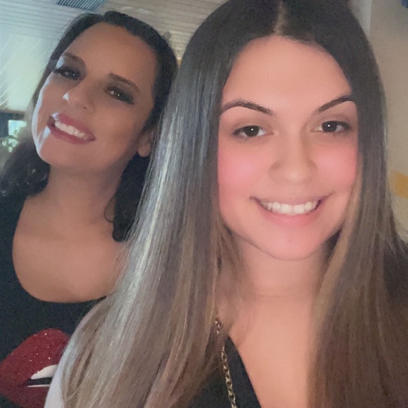 Meet your Posher, V - Picture 2 of 7